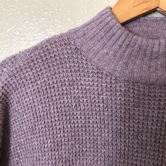 Oversized American Eagle Sweater with High Neck - Picture 4 of 5